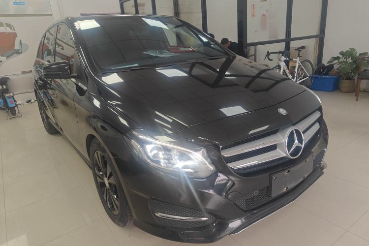 Used Mercedes-Benz B-Class 2015 B 200 Fashion Model Exterior 1
