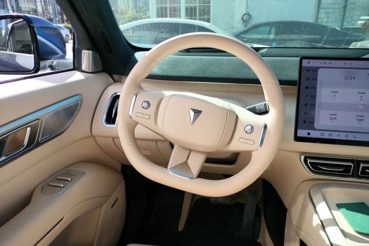 Used Deepal S09 2025 Four-Wheel Drive Ultra+ Custom Edition