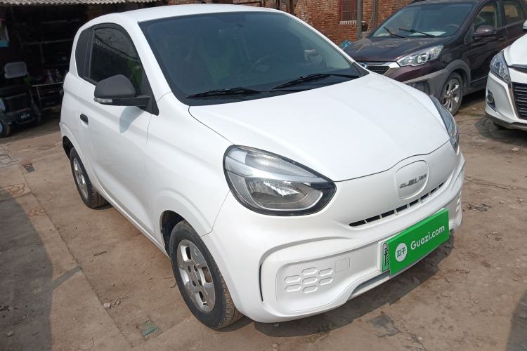 Used Roewe Clever 2021 302 km New Four-Seater Super-Efficient Version

