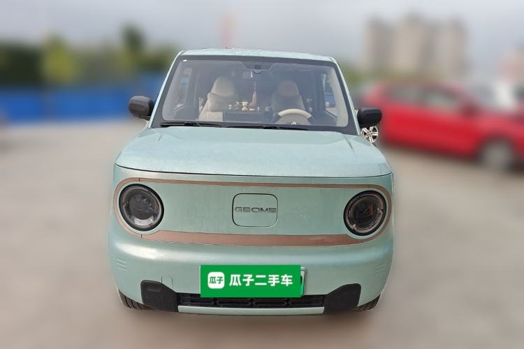 Used Geely Galaxy Panda 2024 Panda Mini 200km Endurance Bear Front