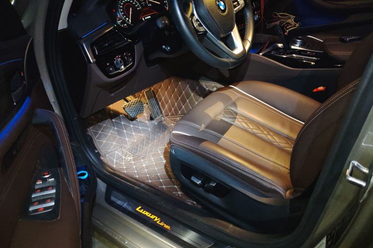 Used BMW 5 Series 2018 530Li Leading Edition Luxury Package
