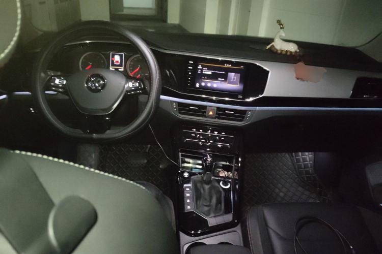 Used Volkswagen Tayron 2020 330TSI Two-Wheel Drive Luxury Smart Connectivity Version