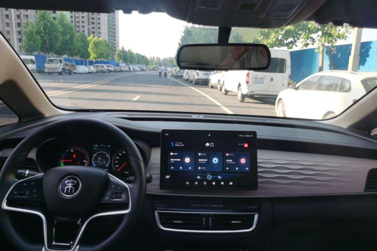 Used BYD Song MAX New Energy 2022 DM-i 105KM Prestige Model
