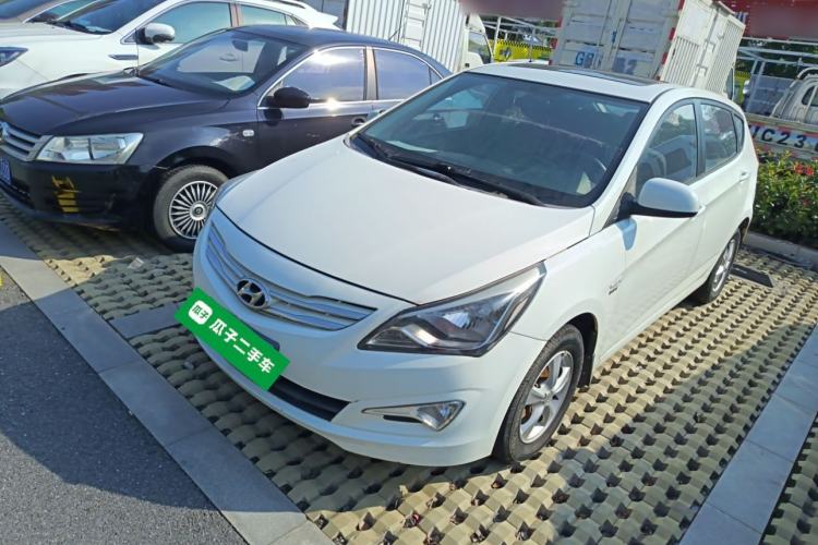 Used Hyundai Verna Ray 2014 1.4L Manual GLX