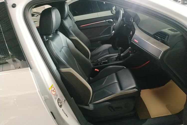 Used Audi Q3 2024 35 TFSI Fashion Dynamic Edition