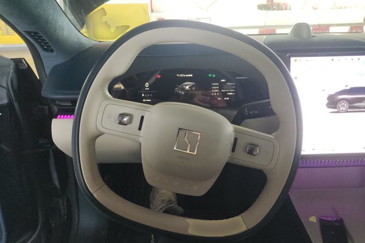 Used Zeekr 007 2024 Four-Wheel Drive Version 75 kWh
