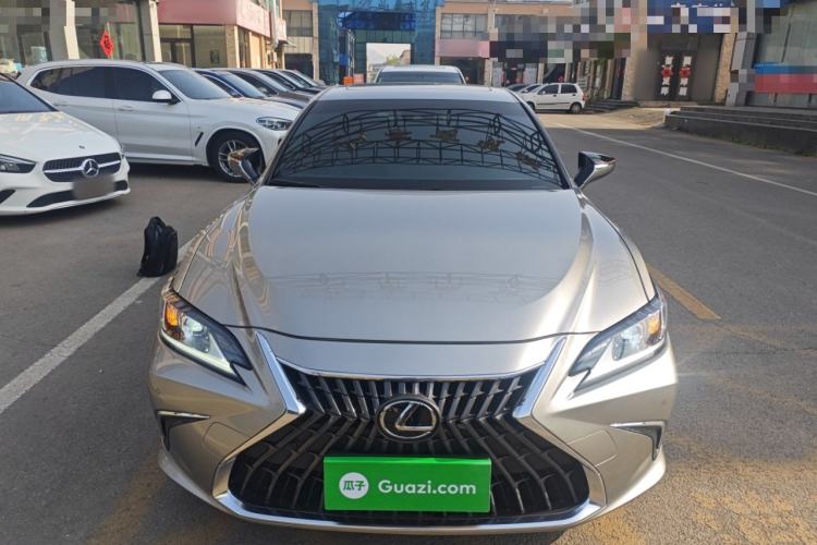 Used Lexus ES 2022 200 Luxury Edition

