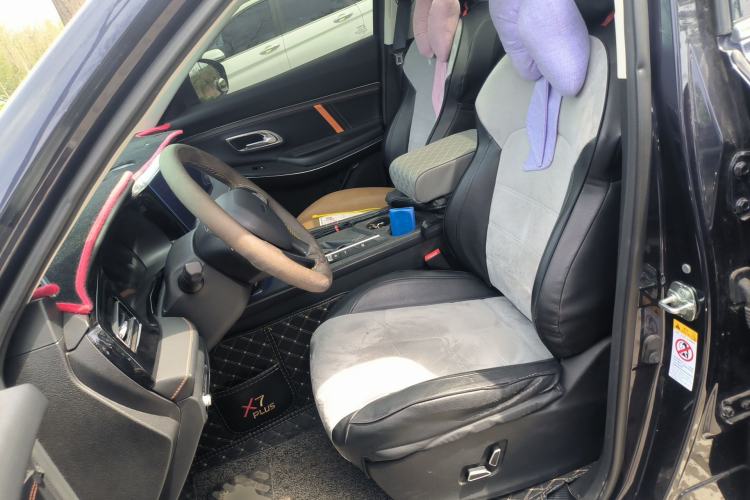 Used CHANGAN OSHAN X7 PLUS 2022 1.5T Blue Whale Edition Automatic Prestige 7-Seater Left Front Seat