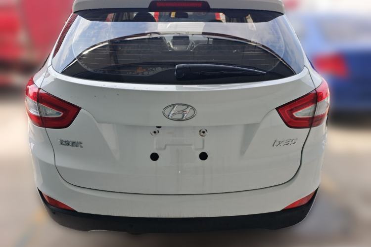Used Hyundai ix35 2015 2.0L Automatic 2WD Smart Version China V Standard Rear
