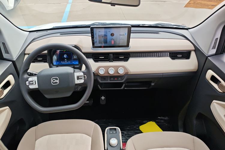 Used Chery QQ Ice Cream 2024 Edition Youth Version 205km Sundae