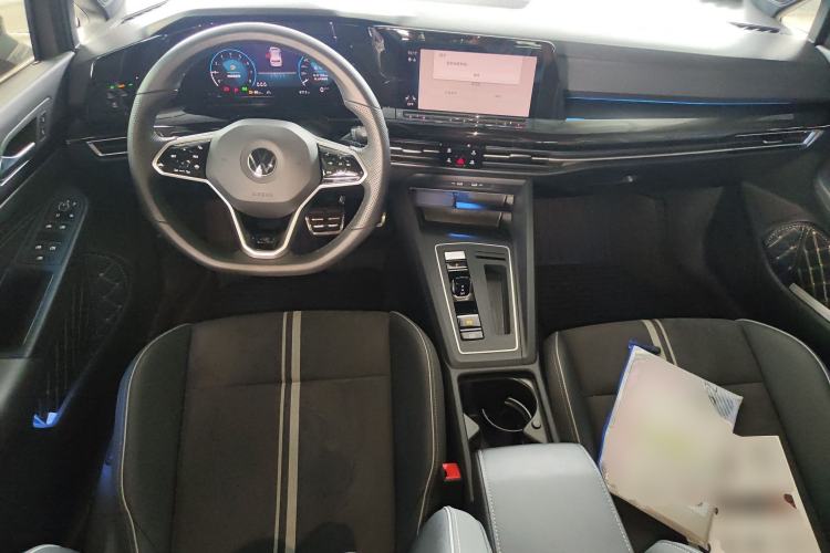 Used Volkswagen Golf 2023 280TSI DSG R-Line
