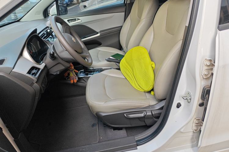 Used Chevrolet Lova RV 2016 1.5L Automatic Comfort Edition Left Front Seat