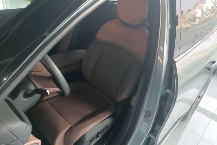 Used Nio ES6 2023 75 kWh
