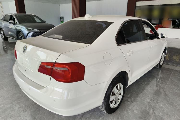 Used Volkswagen Jetta 2015 1.6L Automatic Fashion Model Rear Right 45 Deg