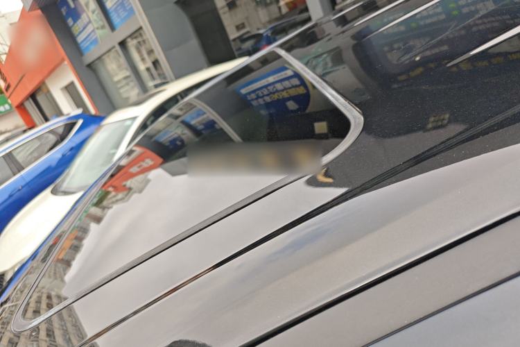 Used Toyota Granvia 2023 2.5L Hybrid Luxury Edition