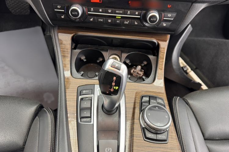 Used BMW 5 Series 2014 535Li Leading Model Gear Lever