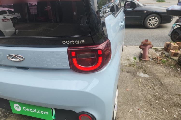 Used Chery QQ Ice Cream 2022 120km Conical Shape Lithium Iron Phosphate Right Rear Taillight