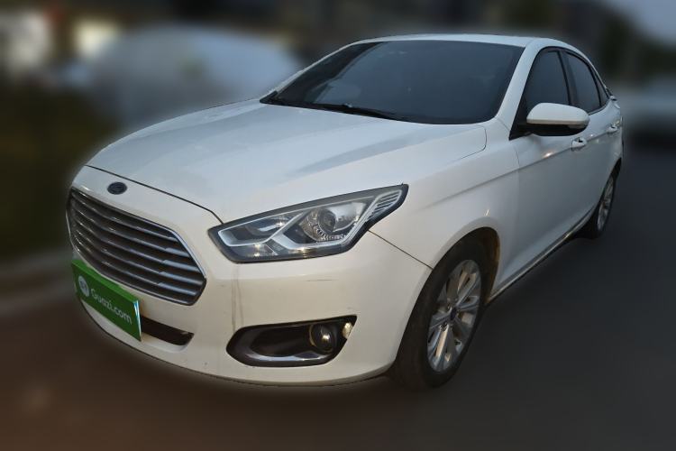 Used Ford Escort 2015 1.5L Automatic Fashion Model