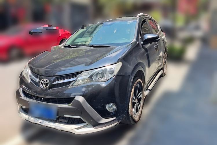 Used Toyota RAV4 2015 2.0L CVT Two-Wheel Drive Fashion Edition