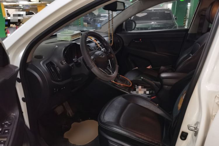 Used Kia Sportage R 2014 2.0L Automatic Two-Wheel Drive GLS Trim
