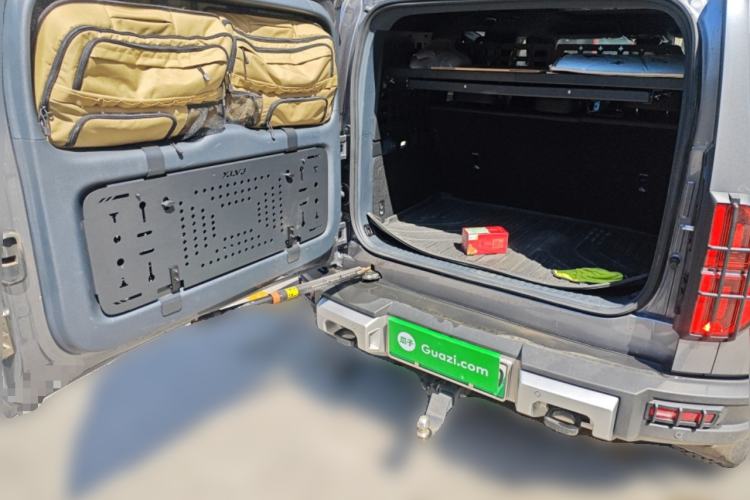 Used Formula Leopard 5 2023 Cloud Ride Flagship Edition