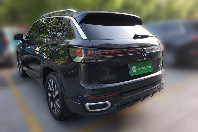 Used Volkswagen Tayron 2024 330TSI Two-Wheel Drive R-Line High-Energy Version
