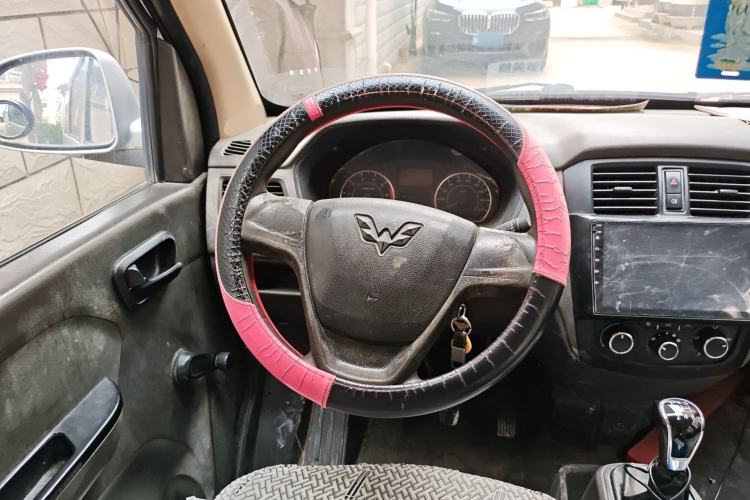 Used Wuling Rongguang 2014 1.2L S Base Model Steering Wheel