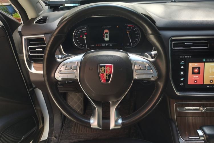 Used Roewe RX8 2019 30T Smart Connectivity Two-Wheel Drive Supreme Flagship Edition