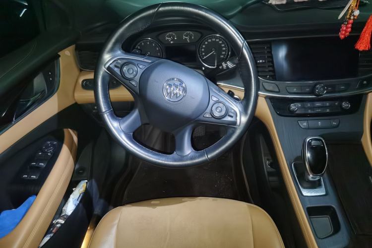 Used Buick LaCrosse 2018 28T Elite Edition
