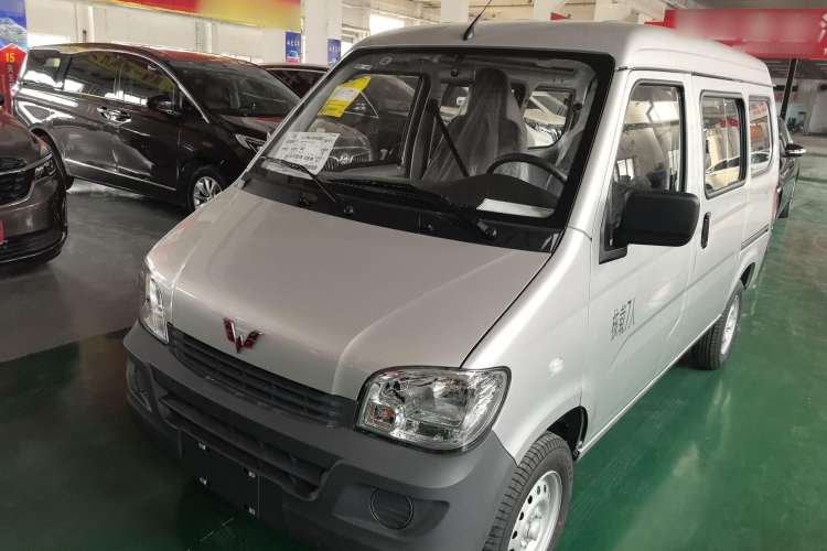 Used Wuling Zhiguang 2023 1.5L Practical Version 5/7 Seats