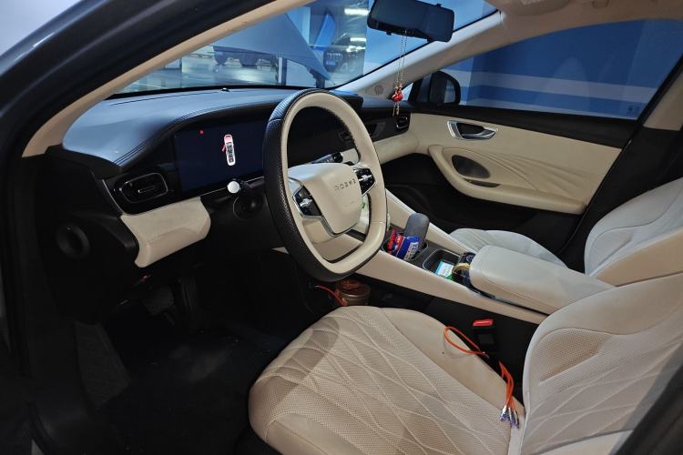 Used Roewe D7 2023 DMH 125km Excellence Edition Left Front Seat