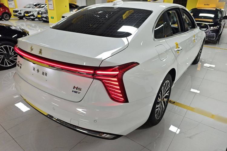Used Hongqi H5 2024 1.5T HEV Smart Connect Flagship Edition