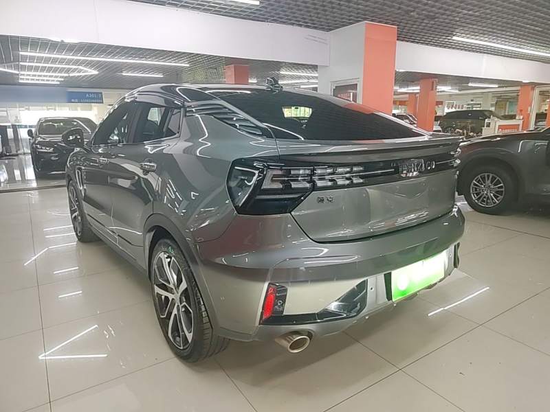 Used Lynk & Co 05 2022 2.0TD Four-Wheel Drive Dynamic Halo — 28