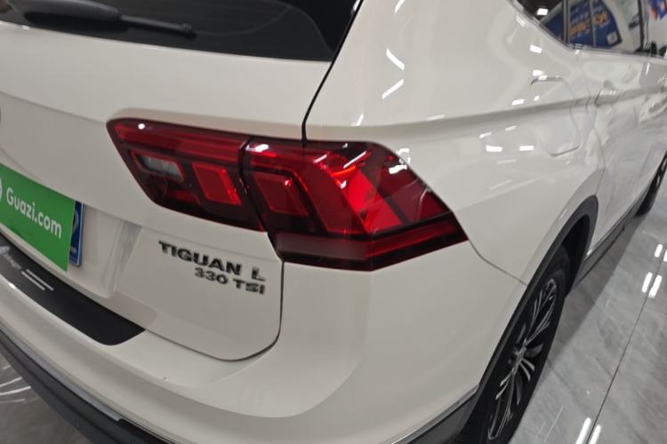 Used Volkswagen Tiguan L 2020 330TSI Automatic Two-Wheel Drive Panoramic Comfort Edition China VI Standard
