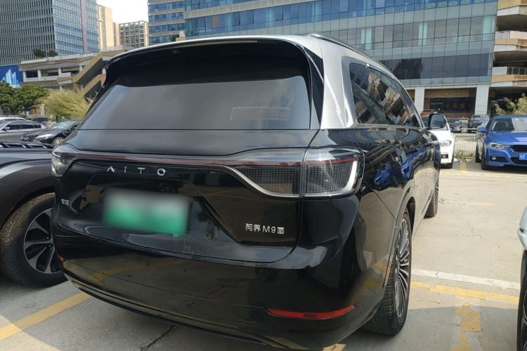 Used Hima AITO M9 2024 All-Electric Ultra Version 100 kWh 5-Seater Model Rear Right 45 Deg