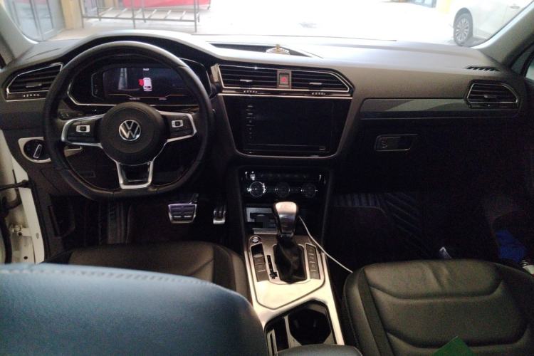 Used Volkswagen Tiguan L 2021 330TSI Automatic Two-Wheel Drive R-Line Enhanced Edition