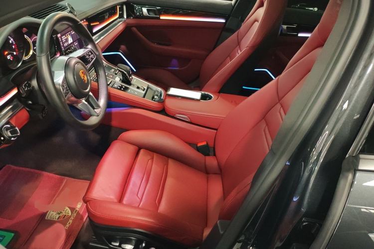 Used Porsche Panamera 2019 Panamera 4 Sport Turismo 2.9T
