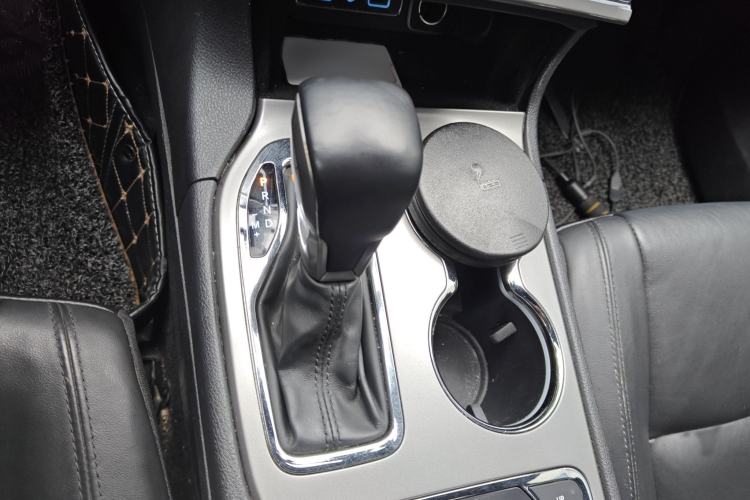 Used Jeep Grand Cherokee 2020 3.6L Elite Navigation Edition Gear Lever