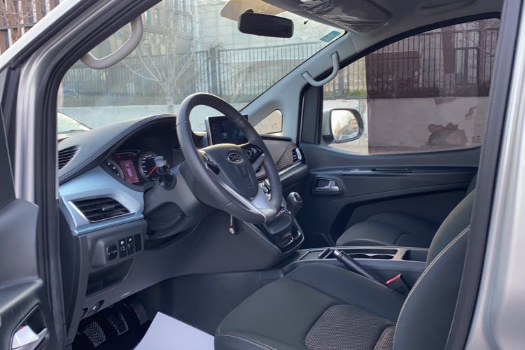 Used JAC Refine M3 2022 1.5T 7-Seater Standard Edition