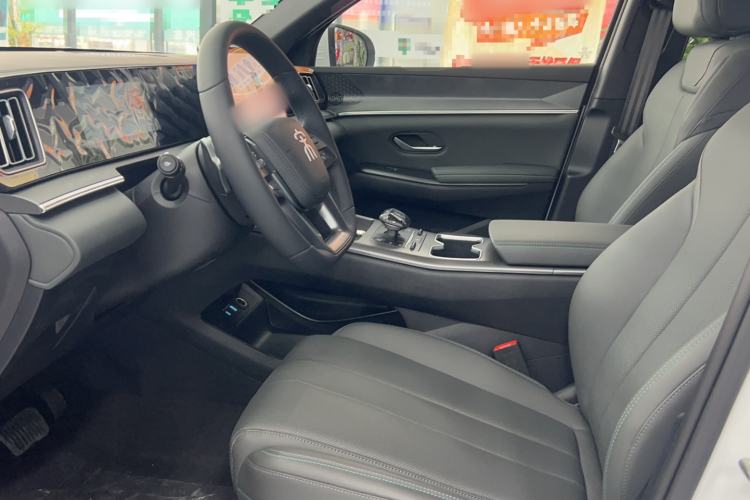 Used BYD Song Pro New Energy 2025 2nd Generation Intelligent Driving Version DM-i 75KM Overachiever Trim
