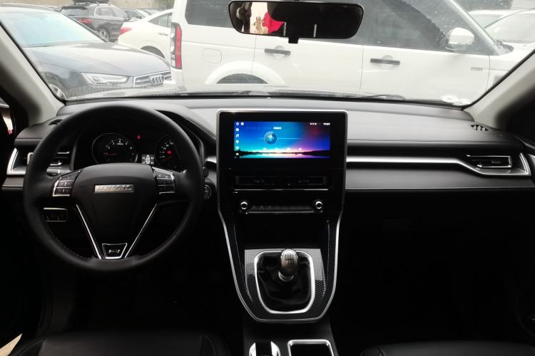 Used Haval M6 2021 PLUS 1.5T Manual Luxury Smart Connectivity Model
