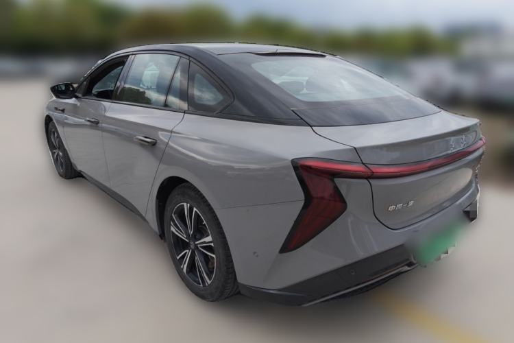 Used Hongqi EH7 2024 690 Pro Rear Left 45 Deg