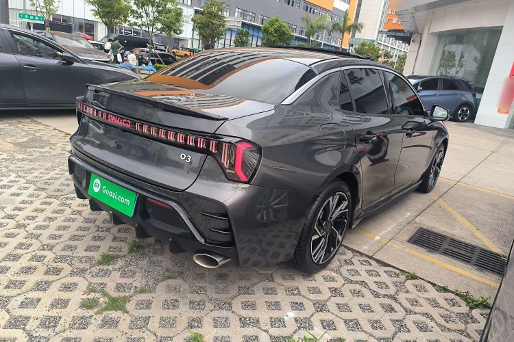 Used Lynk & Co 03 2023 1.5TD DCT JingPro Rear Right 45 Deg