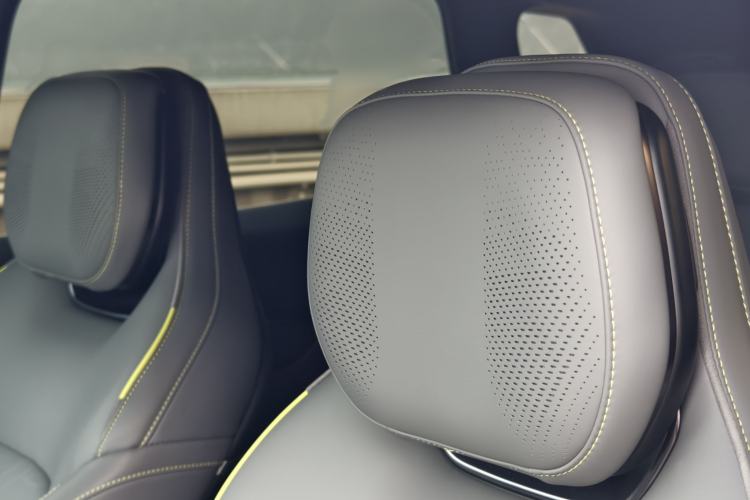 Used Lynk & Co 08 EM-P 2025 245km Ultra-Long Range Halo