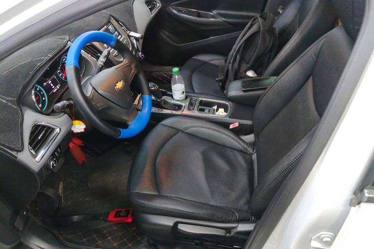 Used Chevrolet Cruze 2017 1.5L Automatic Pioneer Sunroof Edition