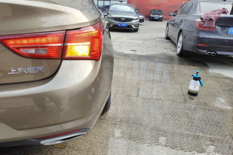 Used Buick Verano 2017 Sedan 20T Dual-Clutch Leading Model Right Rear Taillight