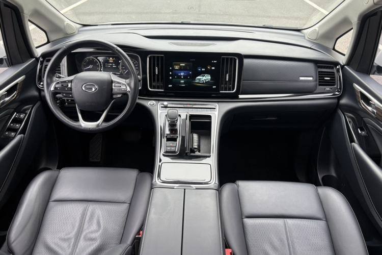 Used GAC Trumpchi M8 2021 Lingxiu Series 390T Deluxe Edition Interior 2