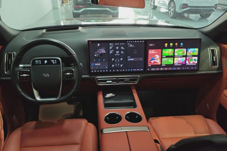 Used Li Auto L8 2023 Pro Model Center Console