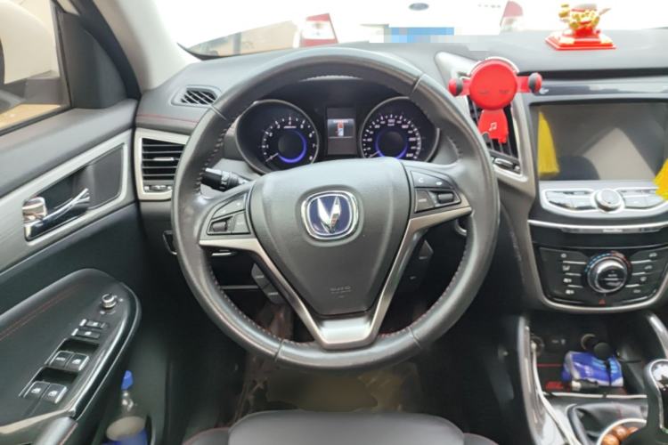 Used CHANGAN CS75 2017 Shangkui Edition 1.5T Manual Fengxiang Model Steering Wheel