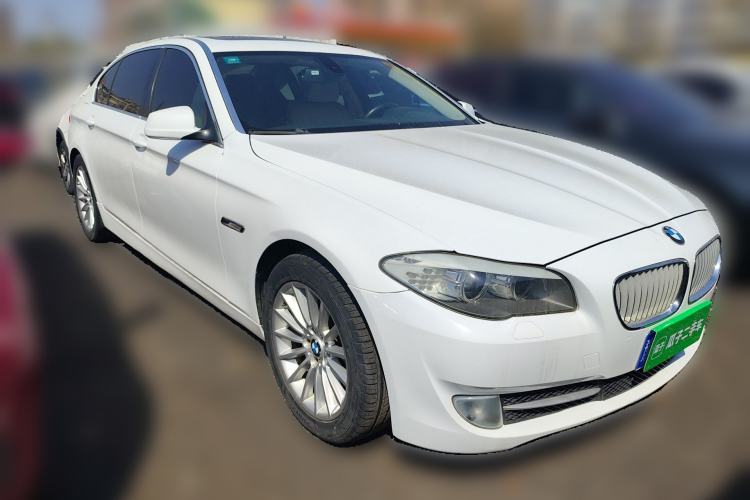 Used BMW 5 Series 2012 535Li Leading Model
